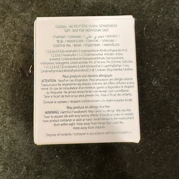 PARFUMS DE MARLY DELINA CANDLE 30G - Picture 4 of 9